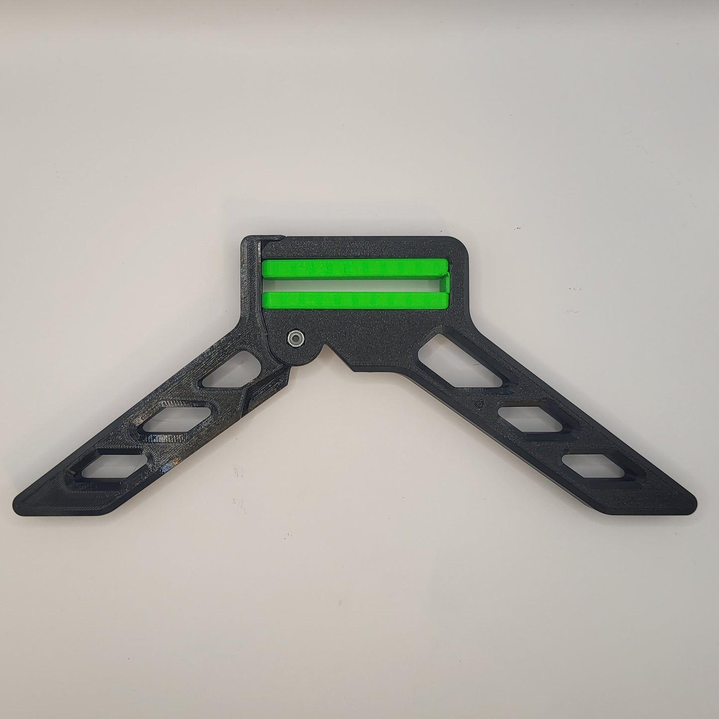 CUSTOMIZED Bow Stand, Limb Attached