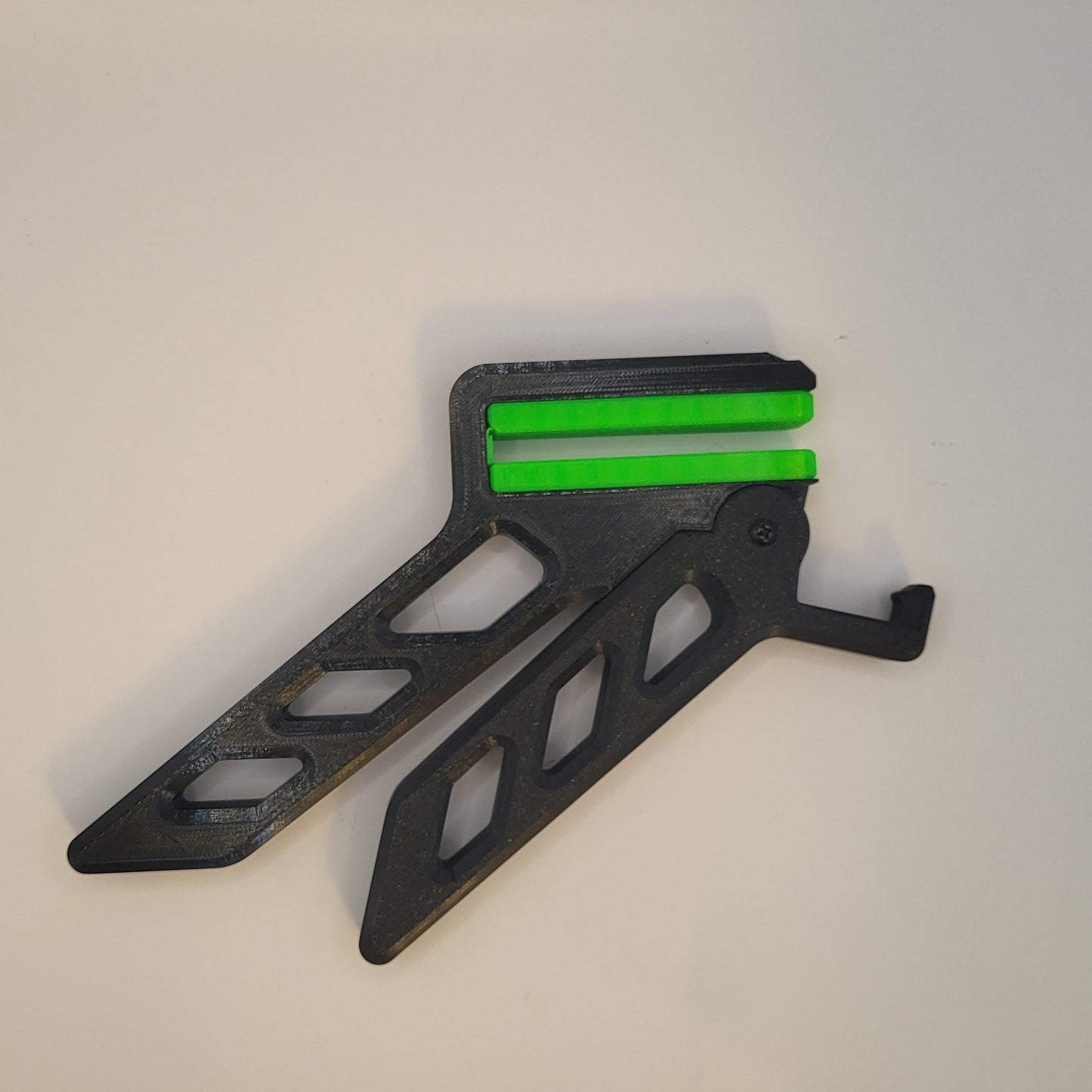 CUSTOMIZED Bow Stand, Limb Attached