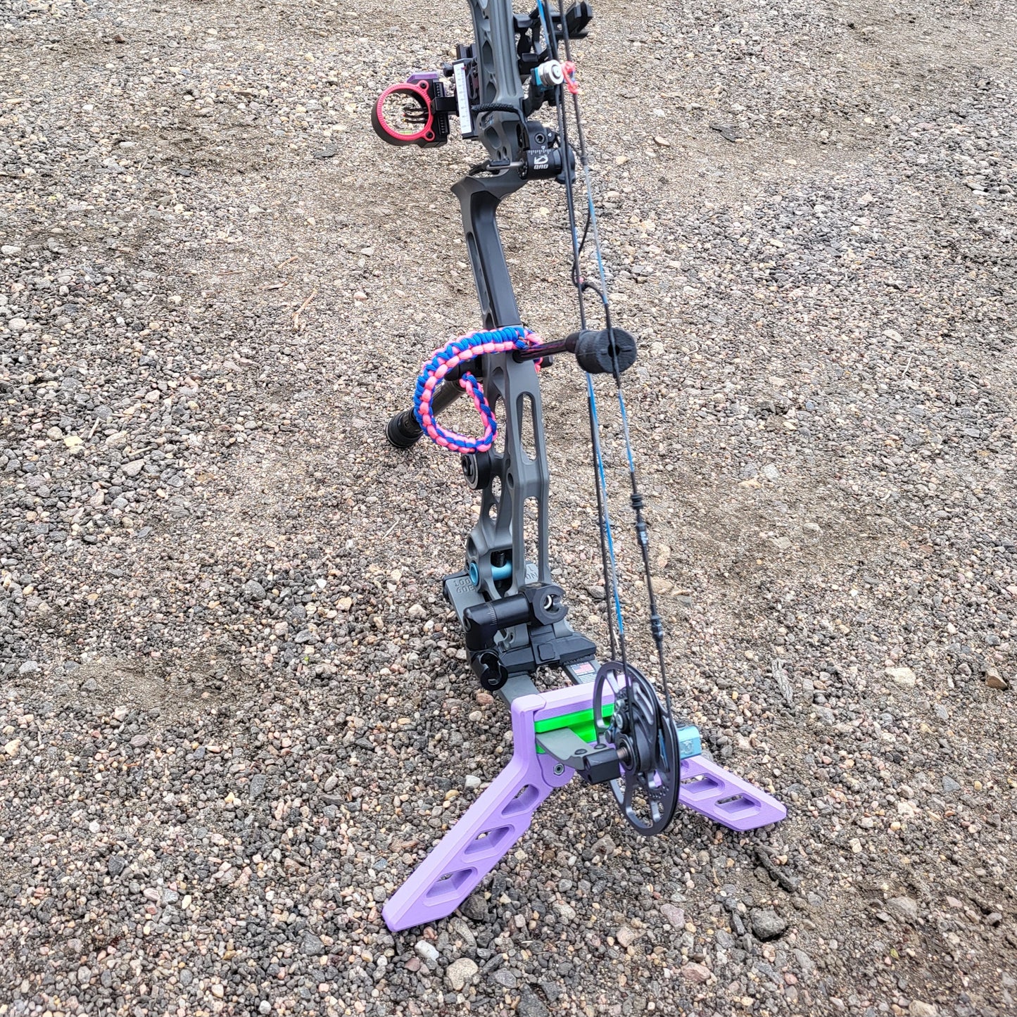 CUSTOMIZED Bow Stand